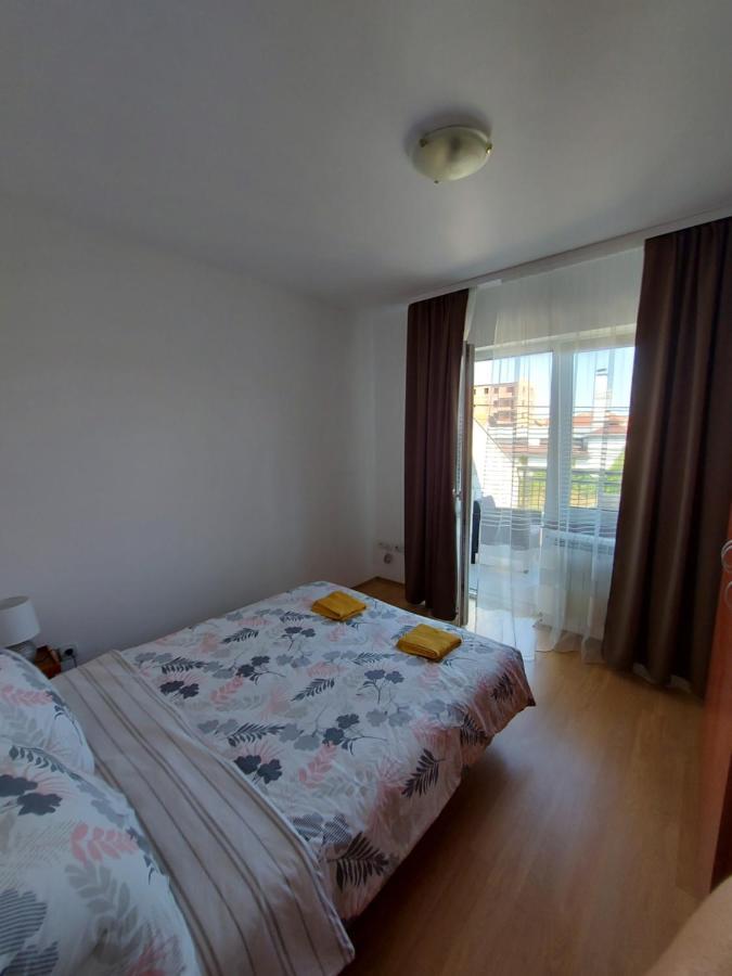 Helena Apartment