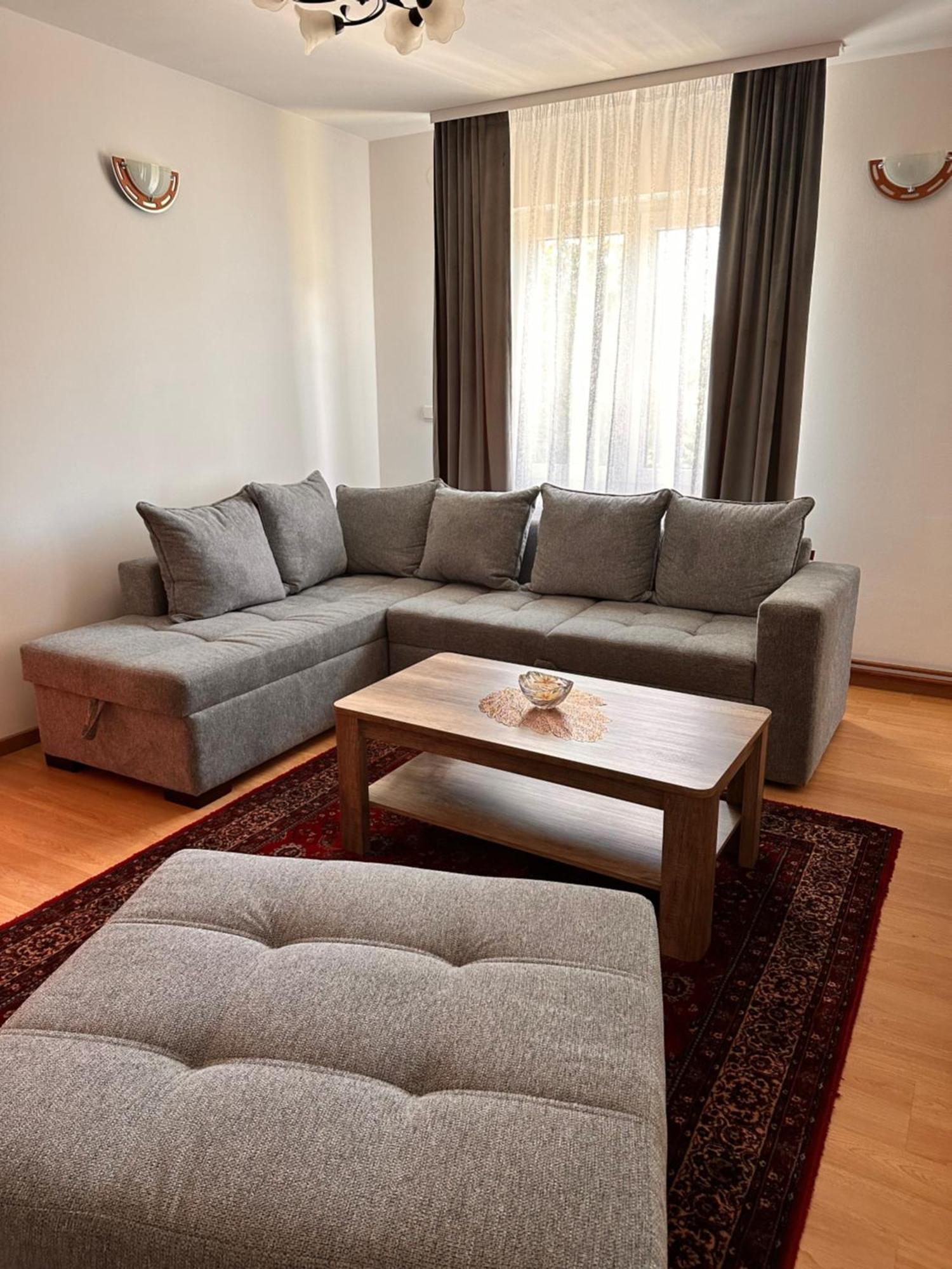 Helena Apartment