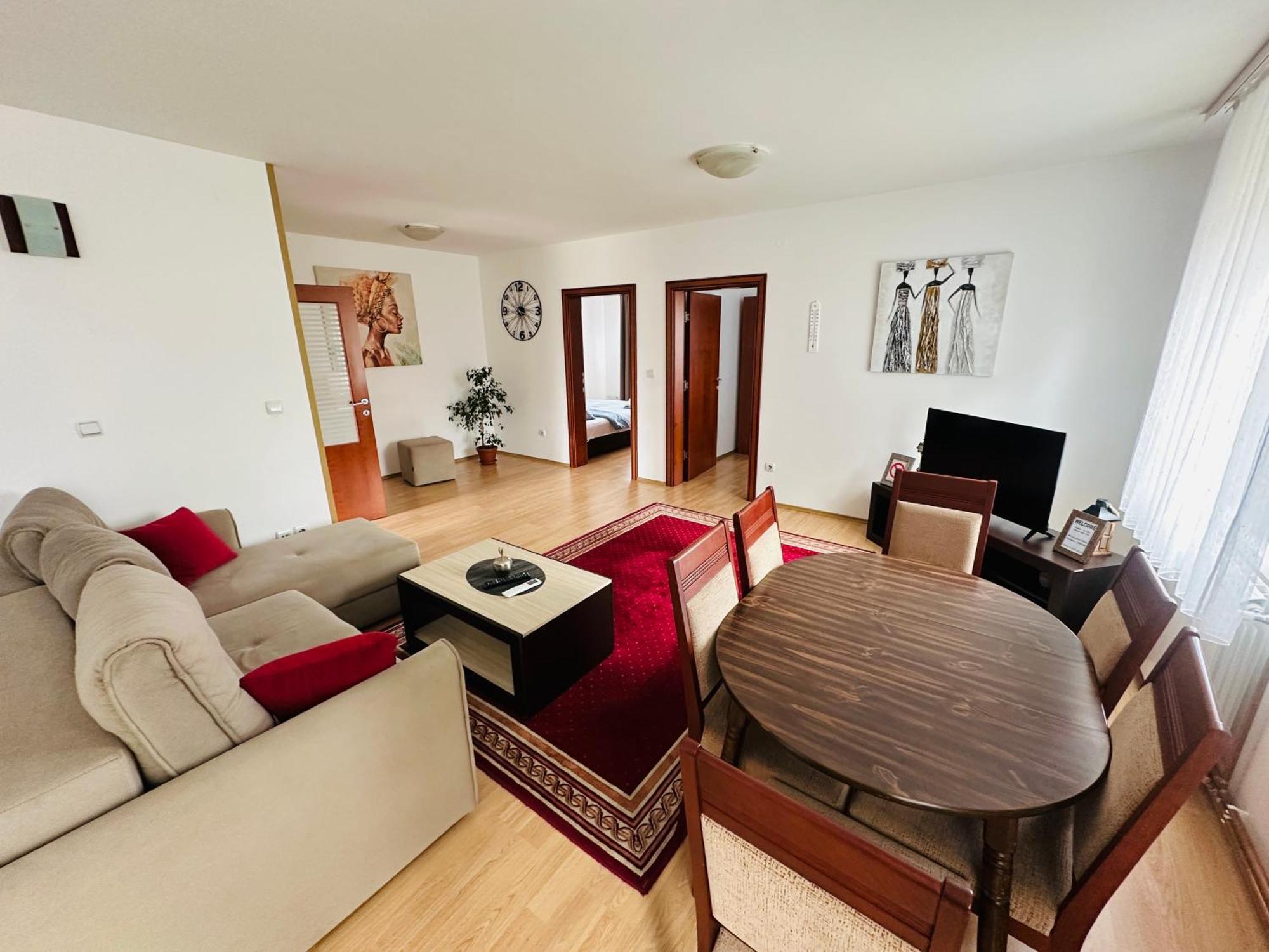 Helena Apartment